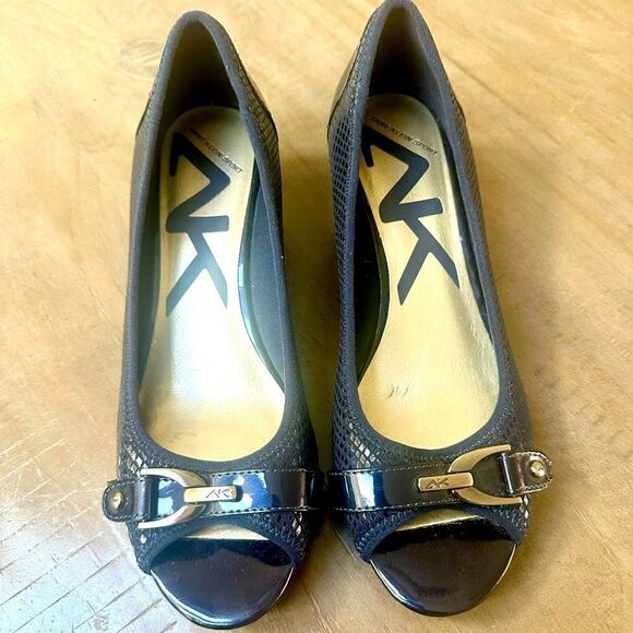 Ann Klein navy blue, Christabel wedge heels. - Picture 1 of 7